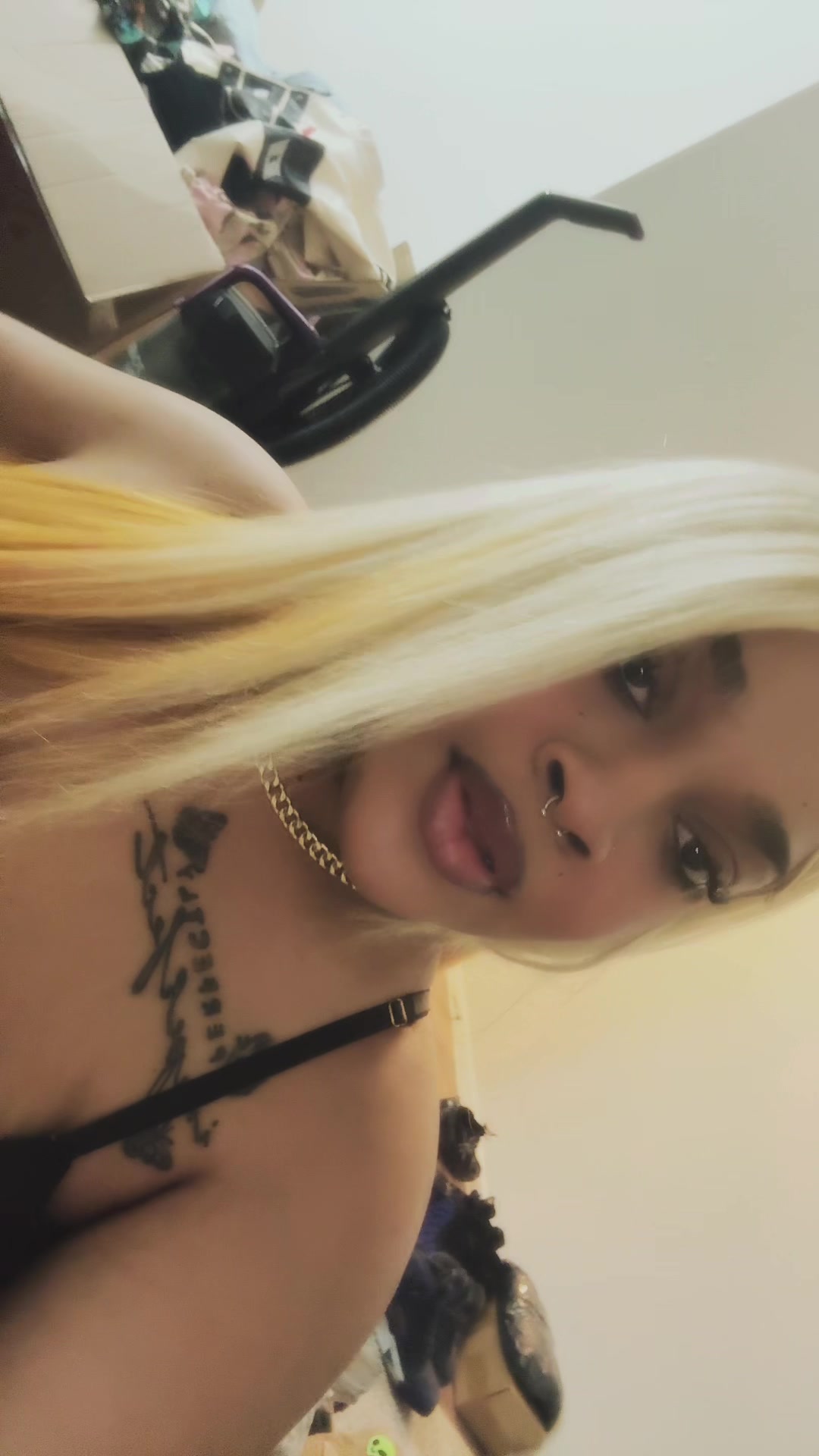 @iamgabby_