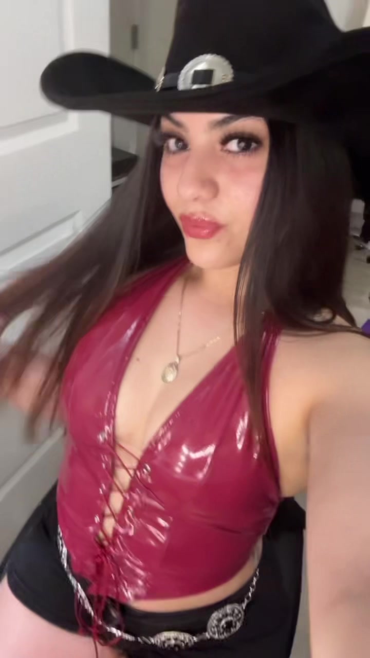 @_mendozaa_
