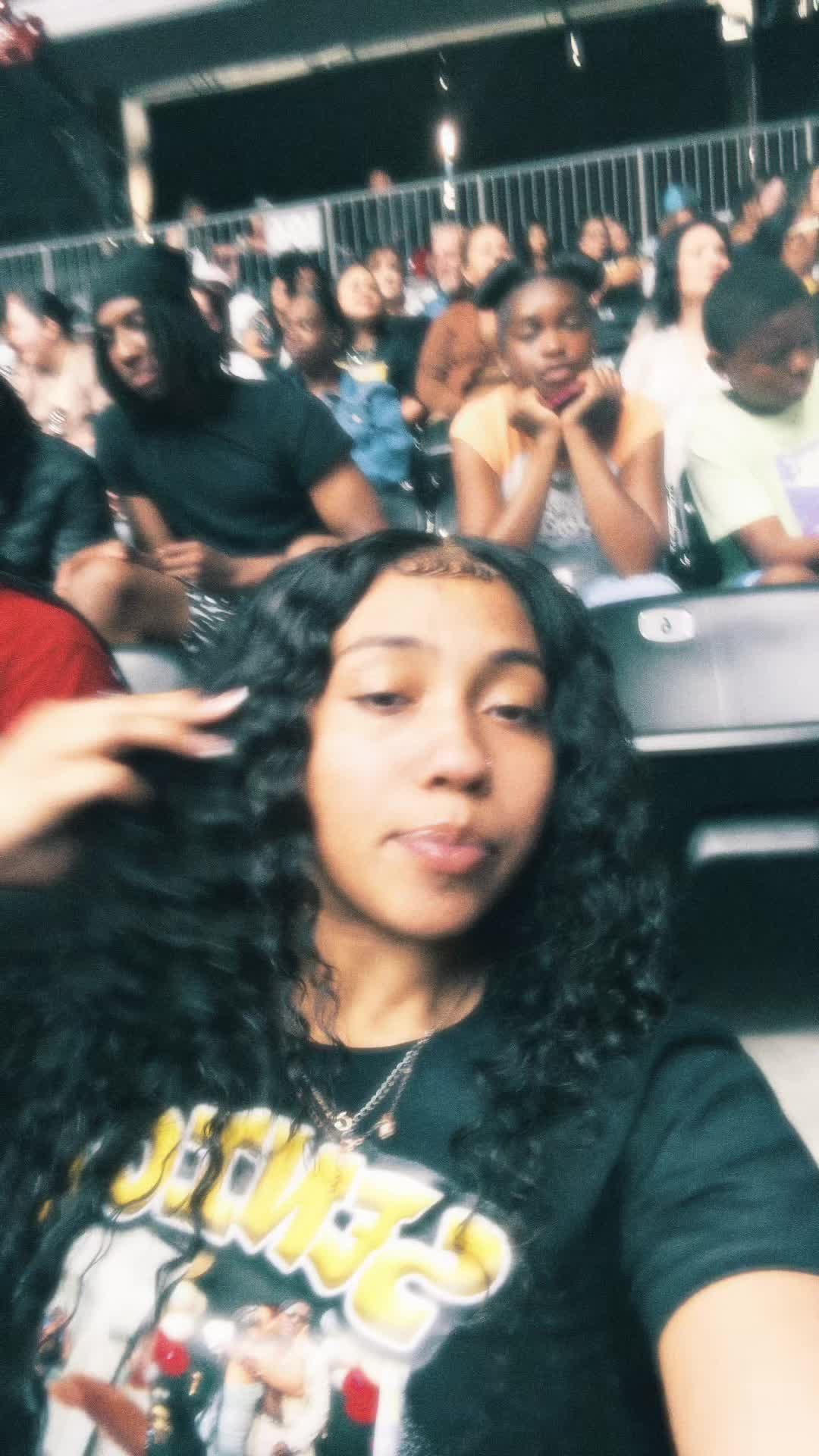 @x.meiyaa