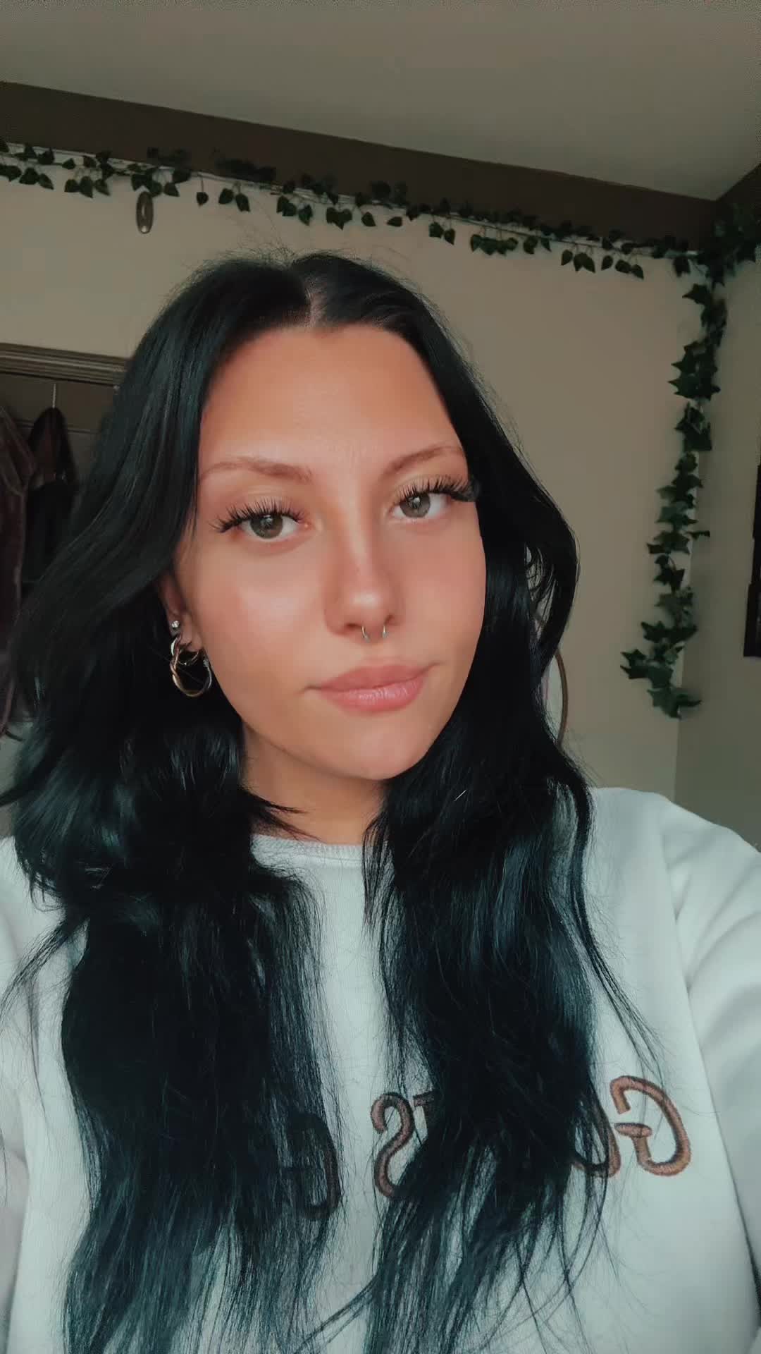 @Megan🤍