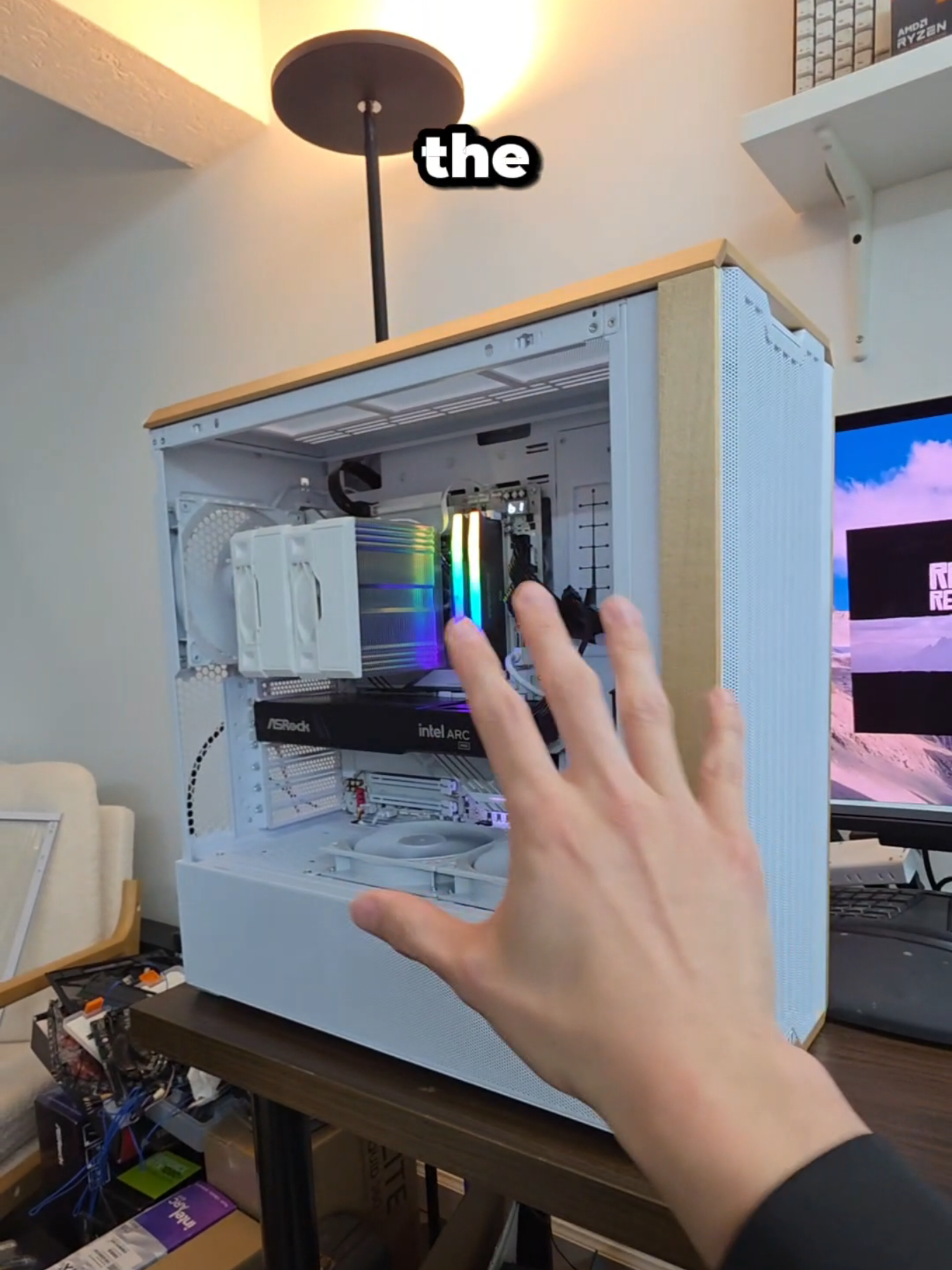 @mryeester