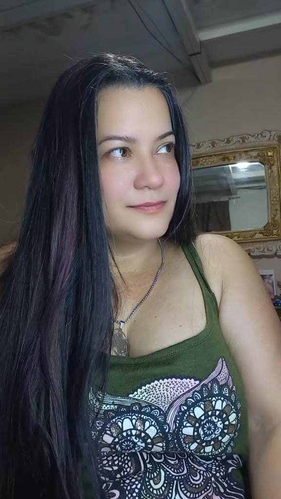@Alejandra 💜