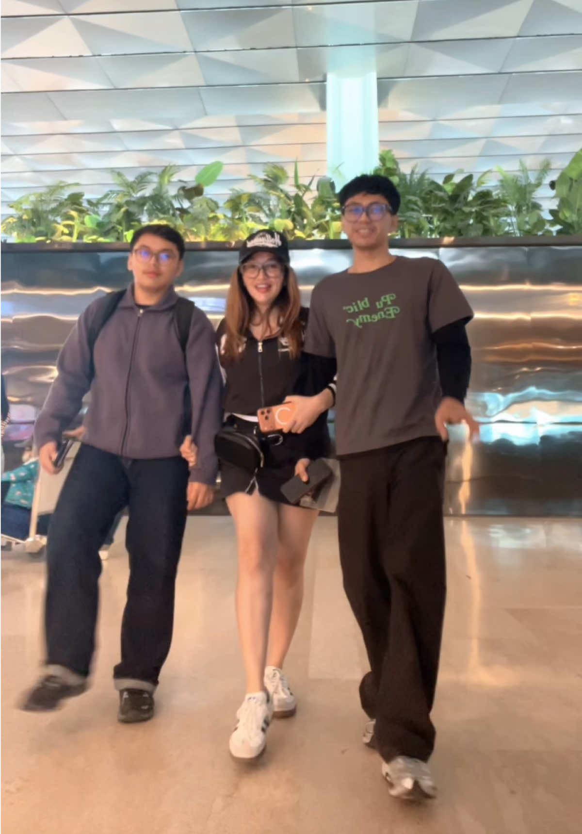 @Indah Sari Real