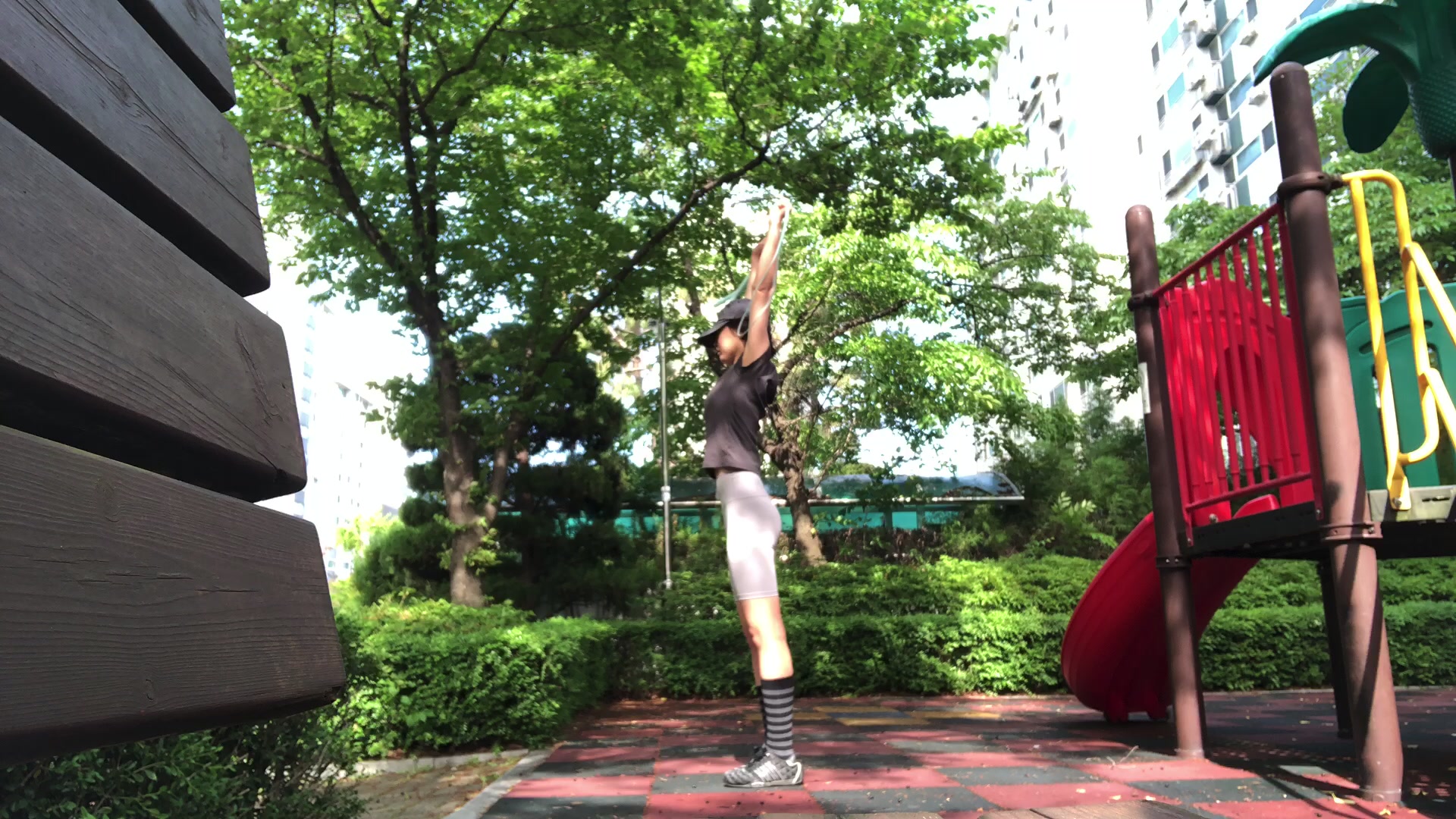 @문느루