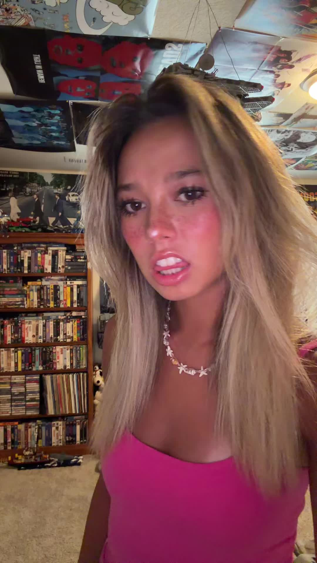 @Lily