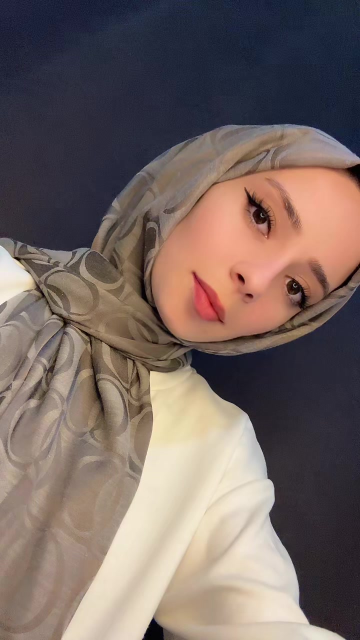 @Zeynep🌸