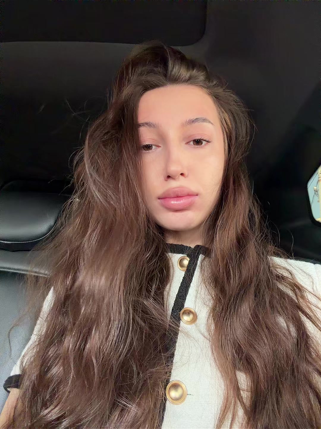 @Лера