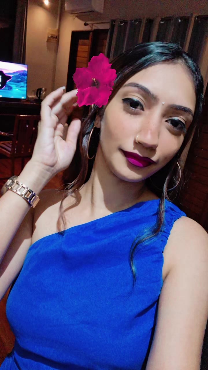 @🦋𝓜𝓲𝓼𝓼 𝓡𝓪𝓷𝓭𝓸𝓶🦋