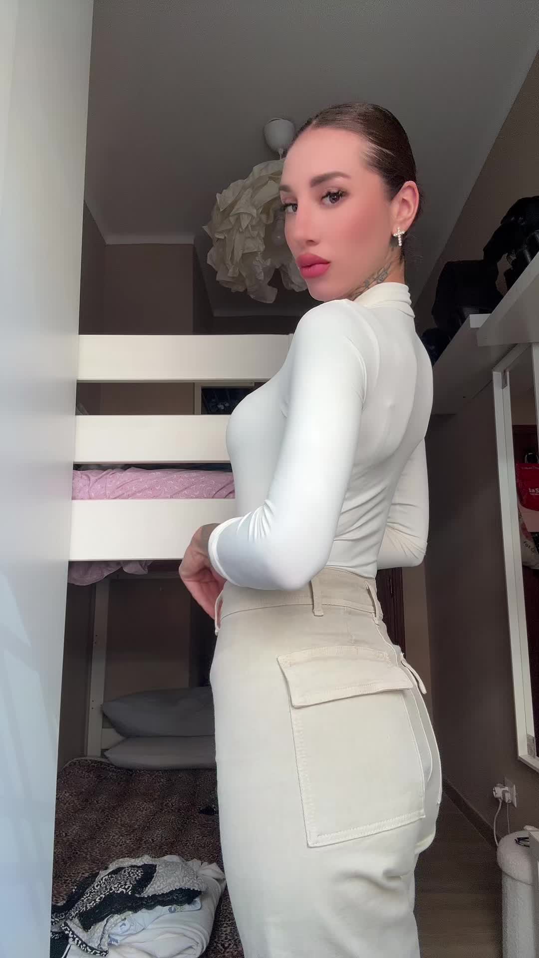 @Lunatica๐