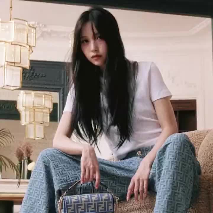 @Jennieee :3