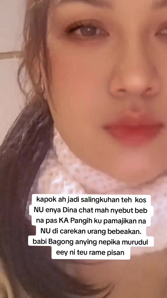 @dari kontak anda ♈April🔥