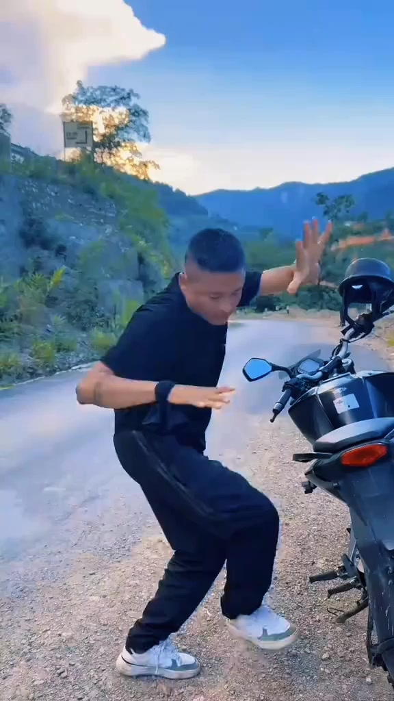 @नवीन मगर