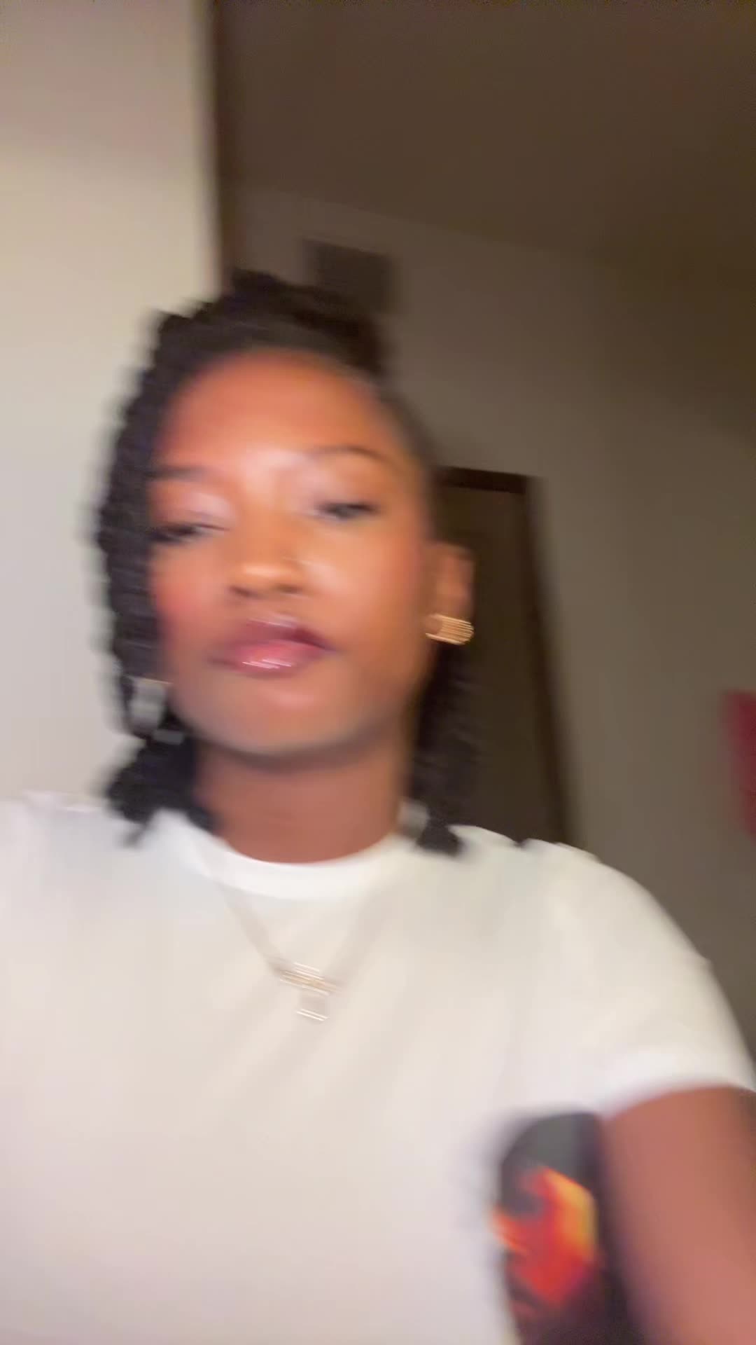 @Raaaeeeee