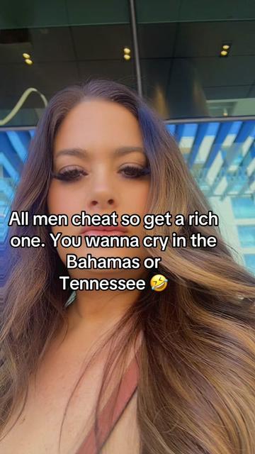 @bombshellbabeaz