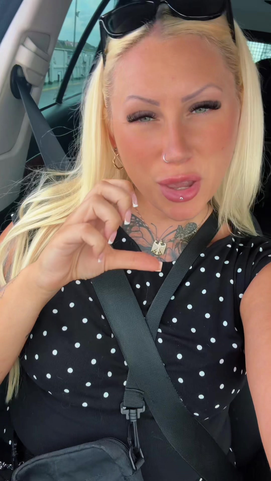 @MrsBarbiie🇩🇪
