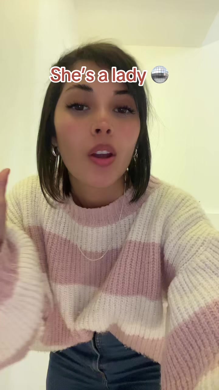 @𝓕𝓲𝓸𝓻𝓮𝓵𝓵𝓪🎀