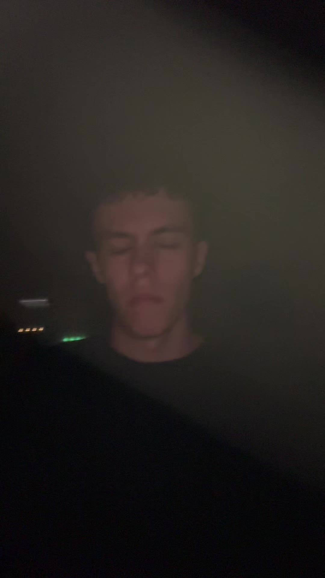 @Beige27