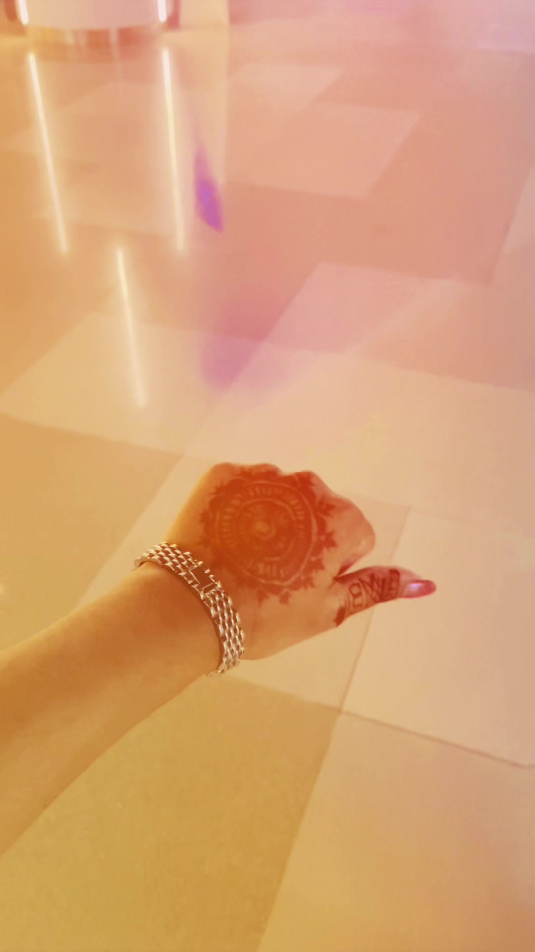 @Sinu:)>✨🕊️