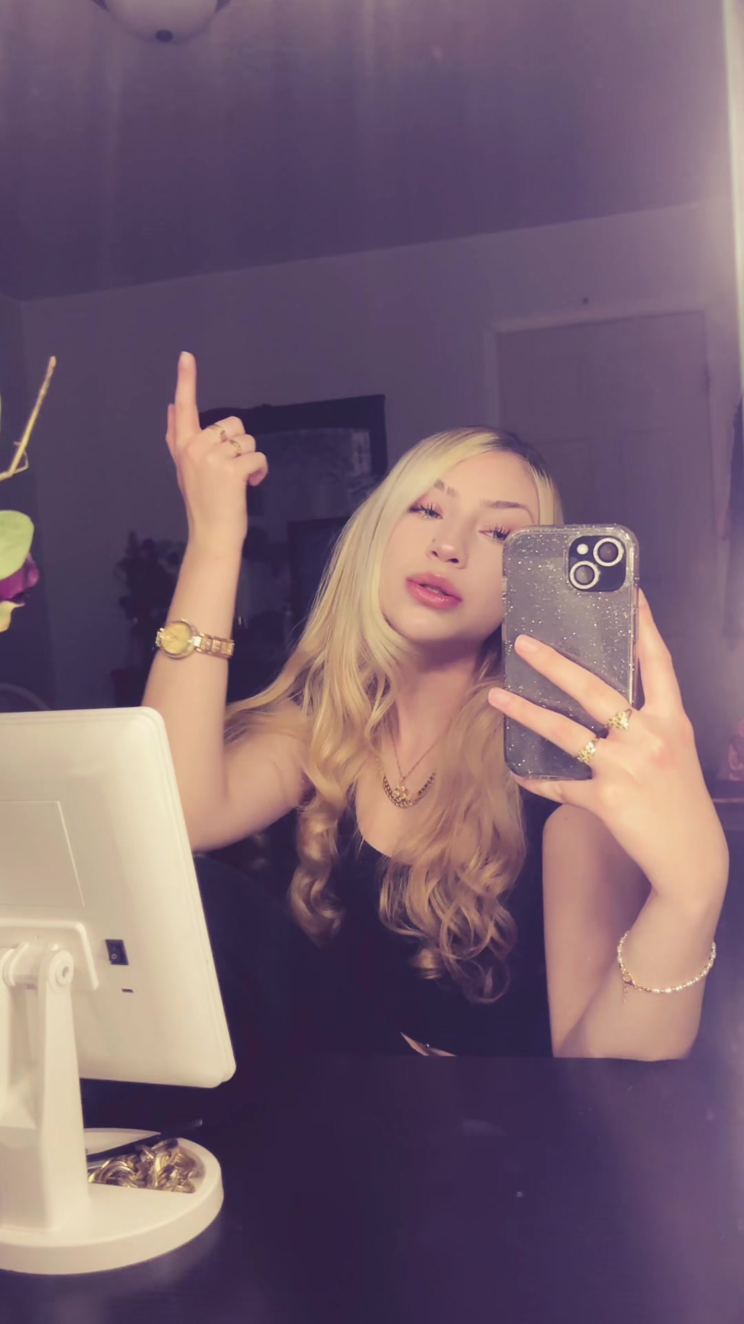 @_222.a.d