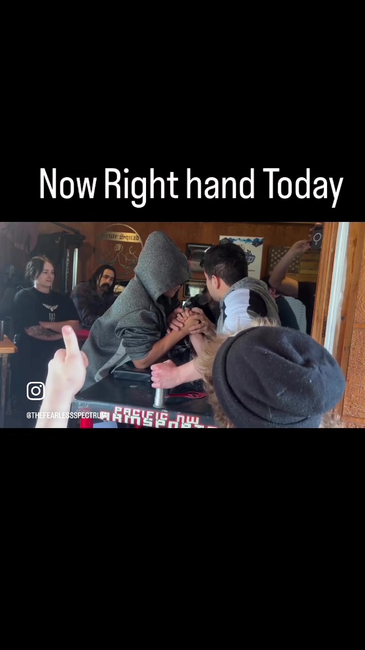 @Arm Wrestling Spectrum