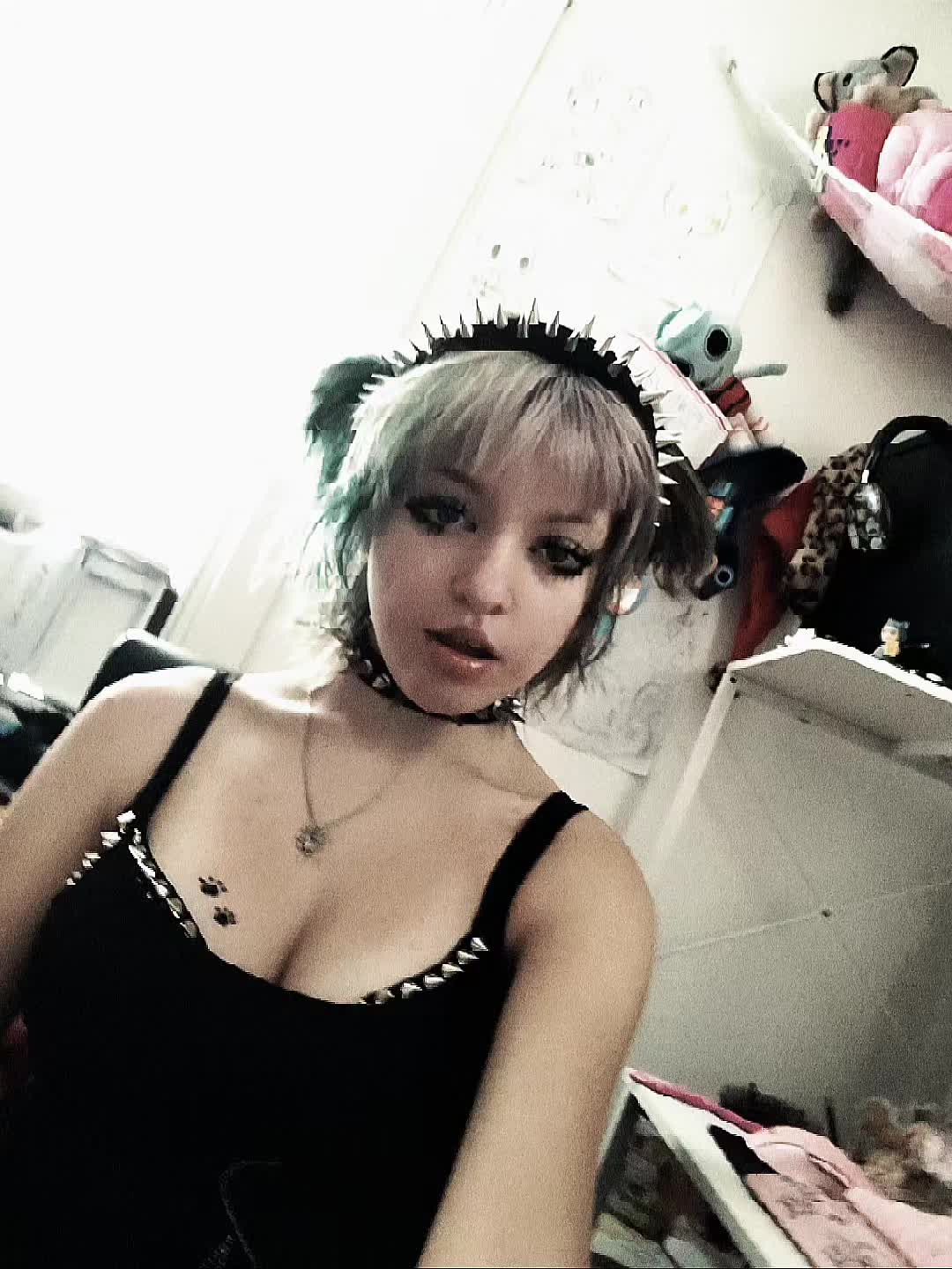 @Angelic 4 me🪽