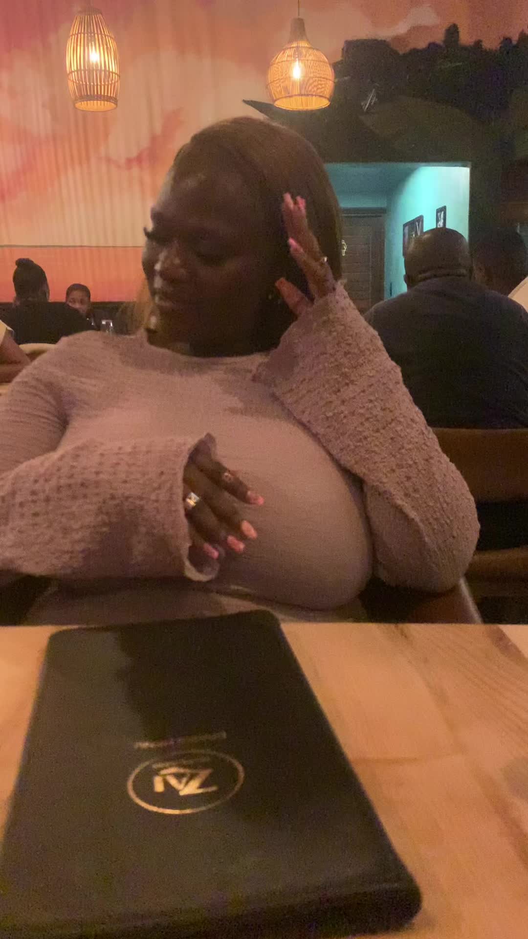 @Black🌸
