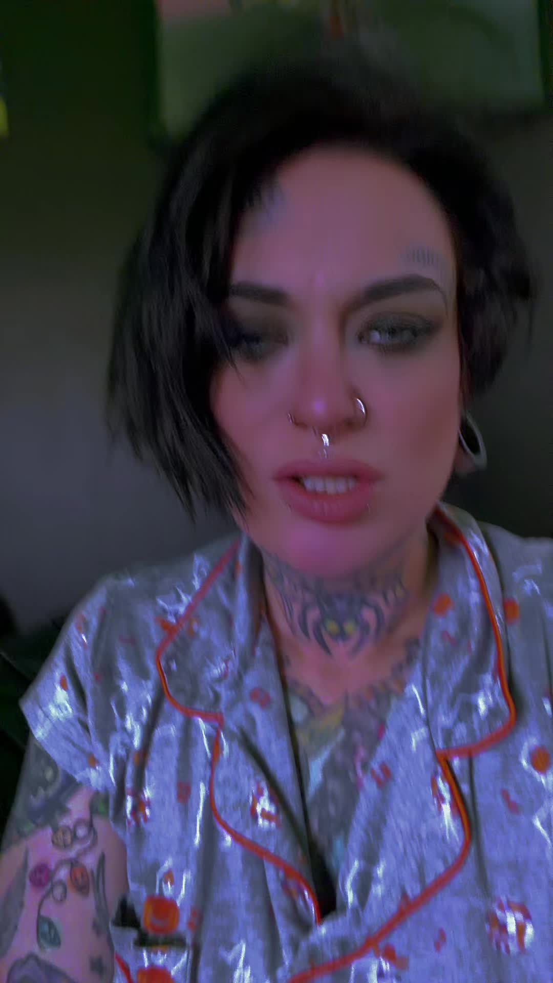 @Dollifilth🔮🌙🦷