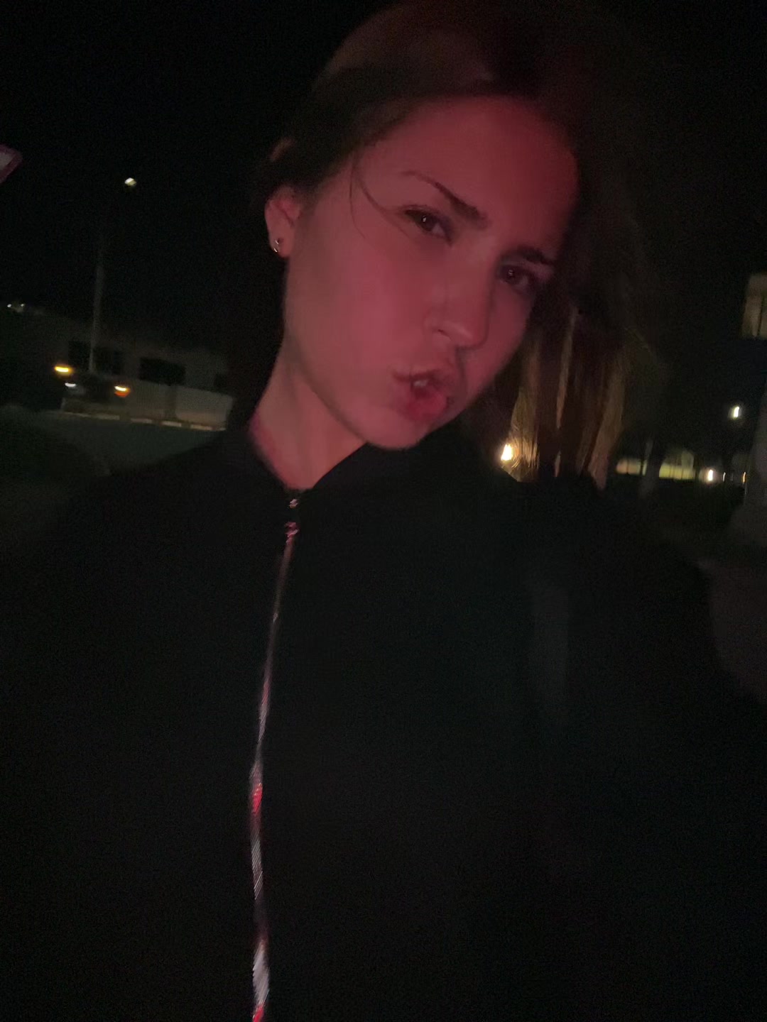 @Полина
