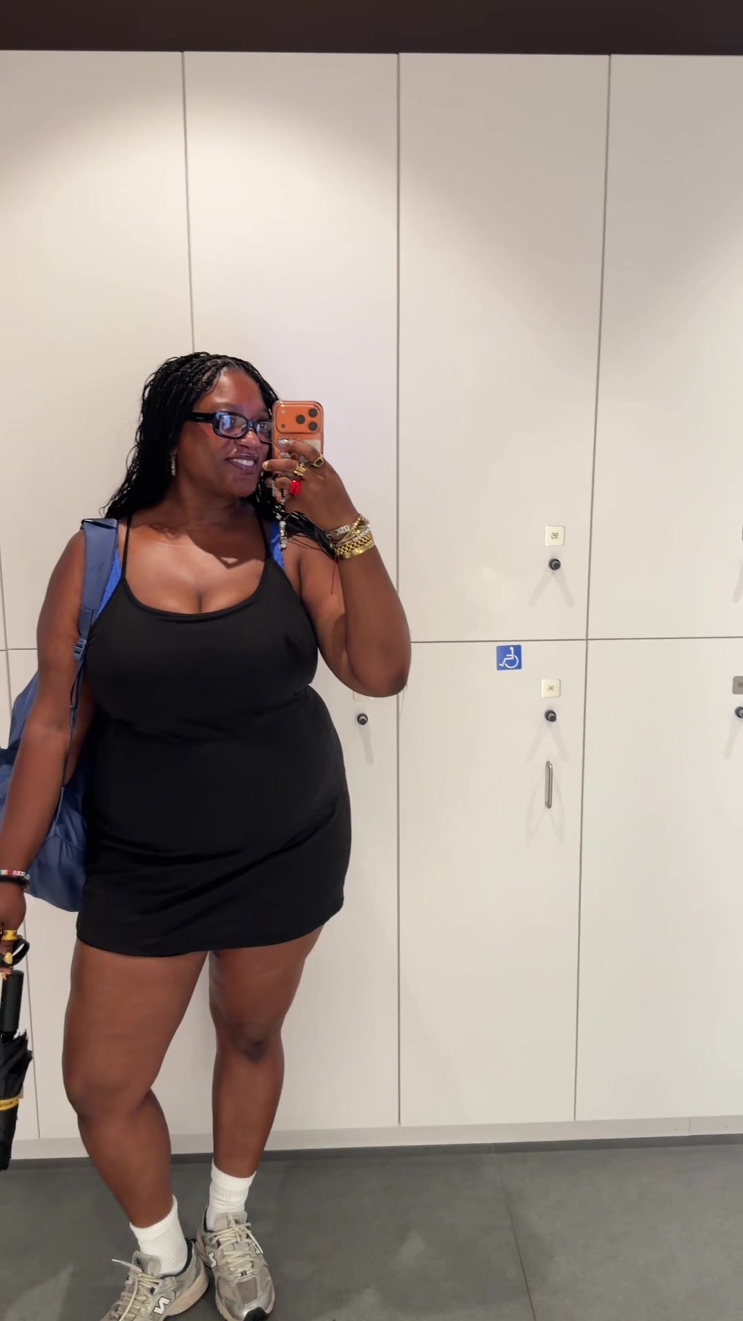 @KELLY | NYC CREATOR