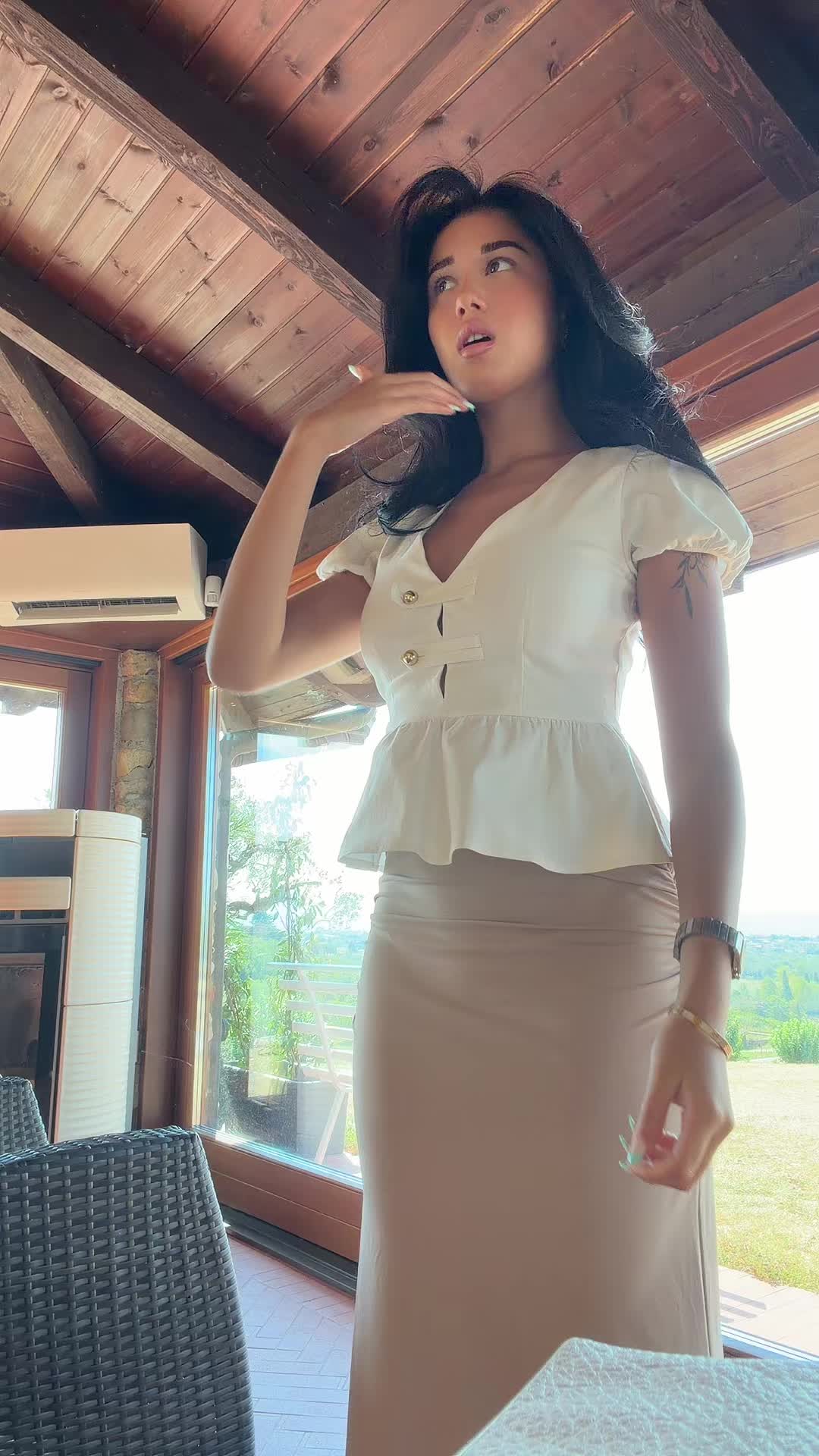 @Karin