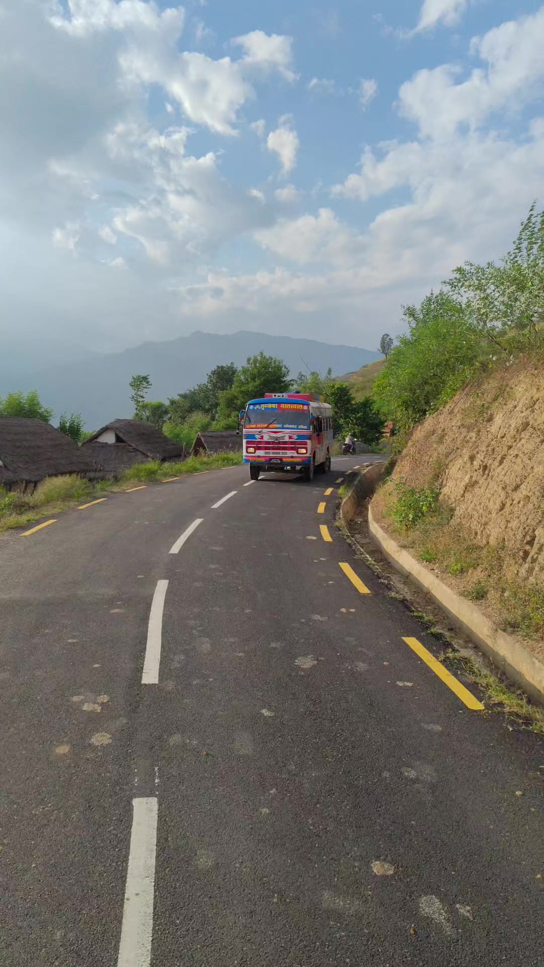 @मोहन खड्का