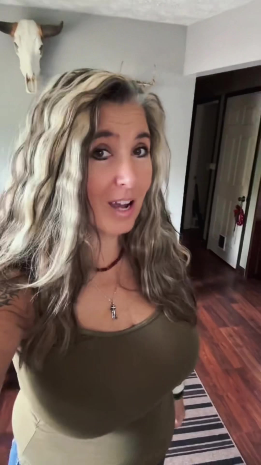 @JulieMarieRiggs