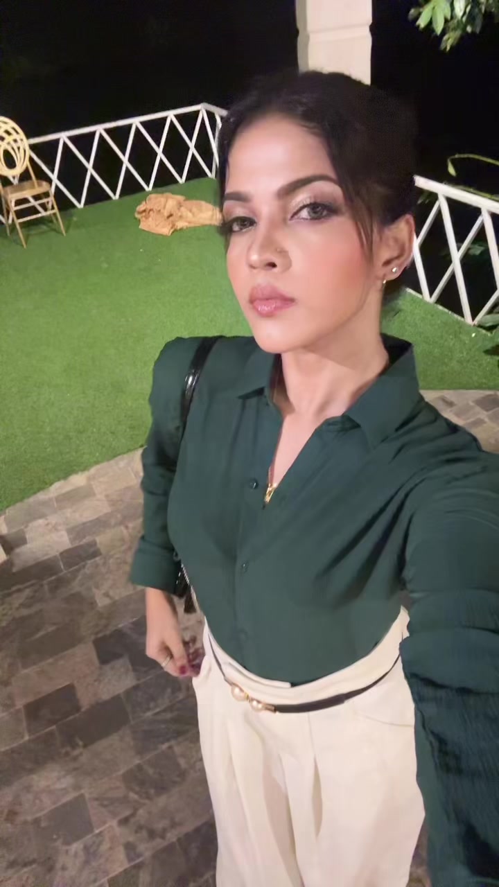 @💃🏻🦋santhaniya 🦋💃🏻