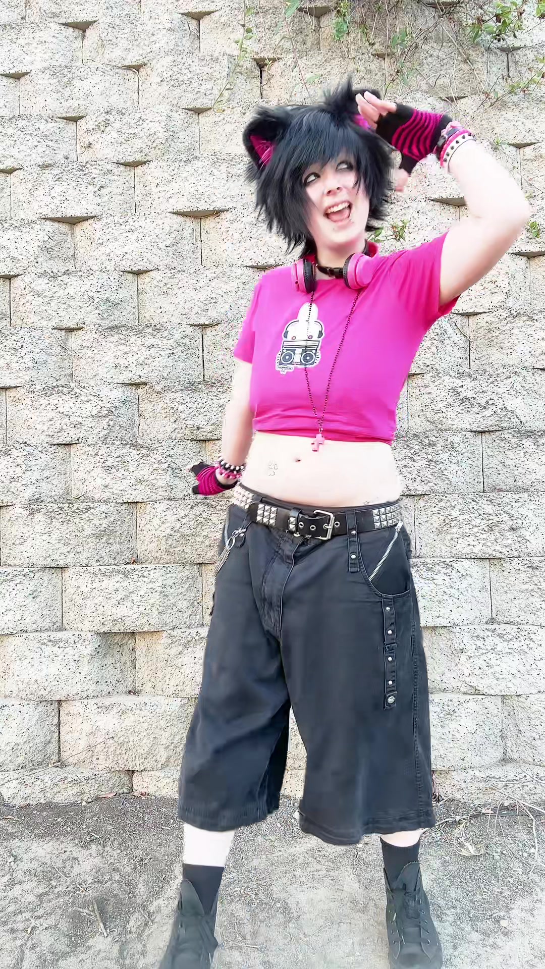 @scenetweek