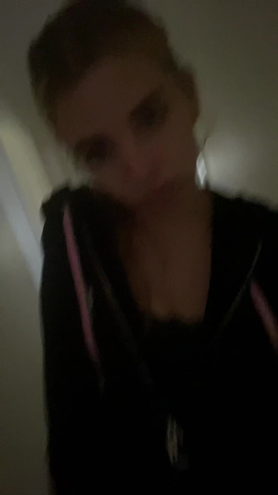 @lizzizbizz
