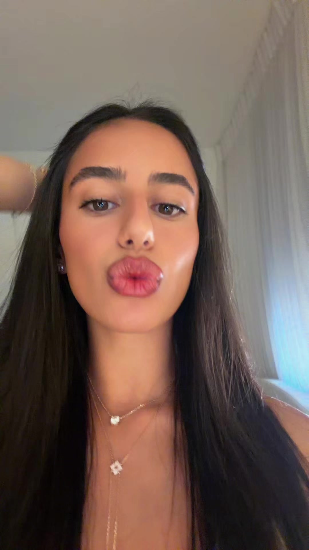 @AGAMIII