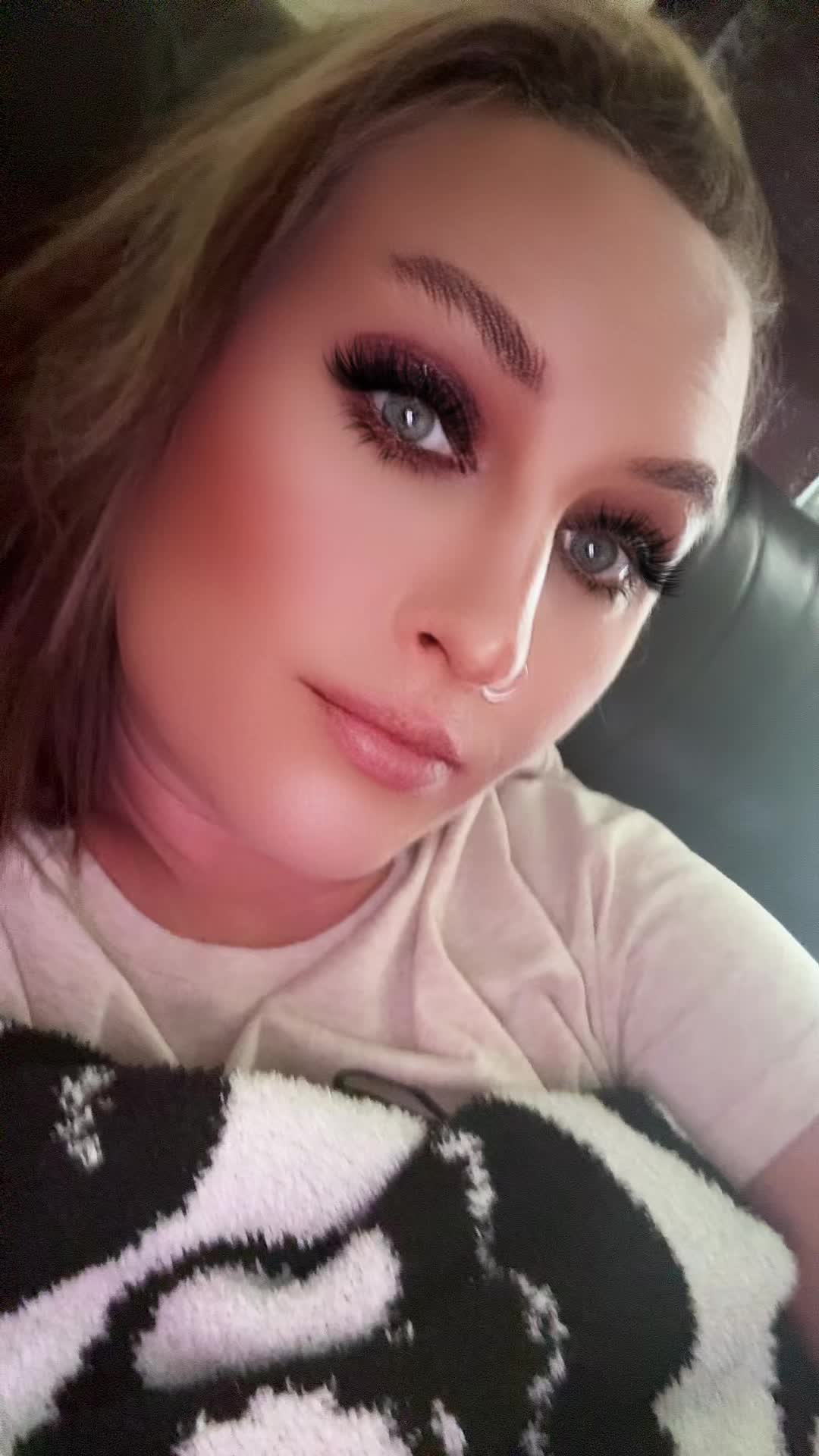@baddietattooqueen33