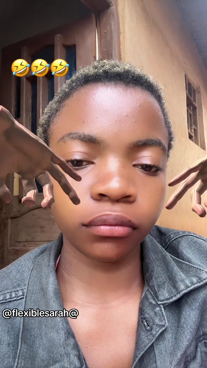 @@ FLEXIBLE SARAH🇨🇩🤸