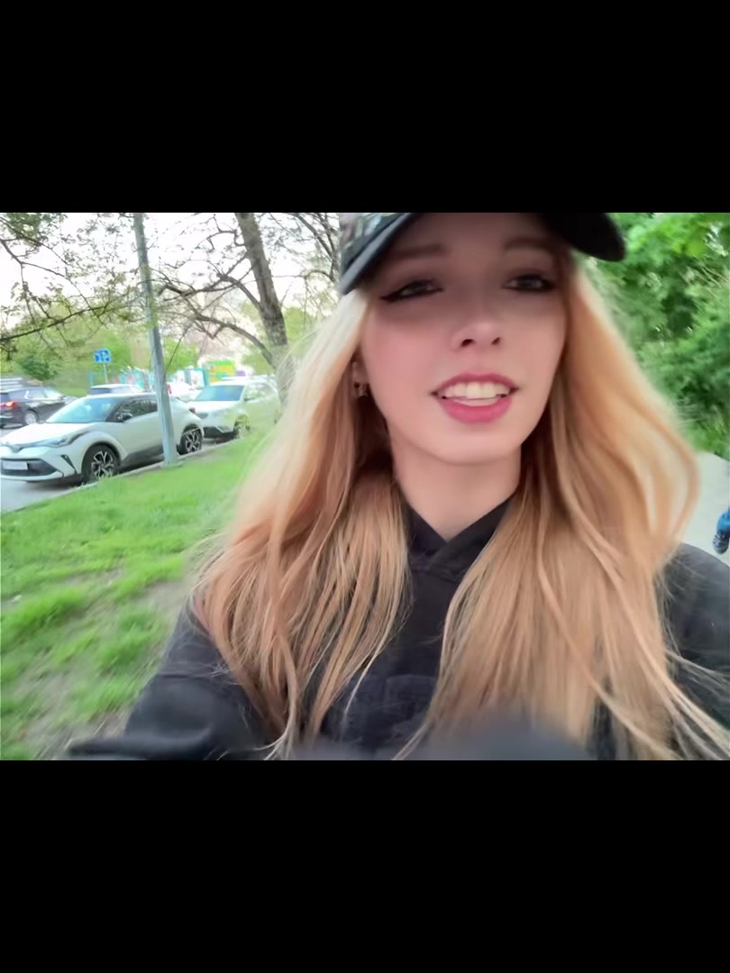 @lili18