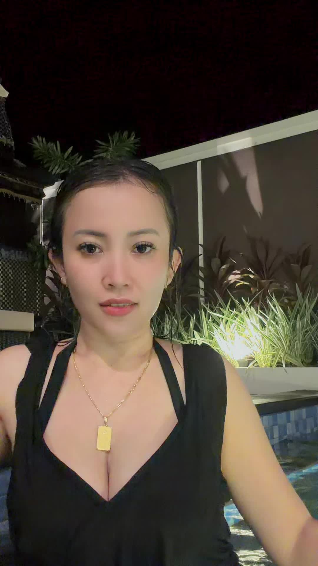 @kadekkokom