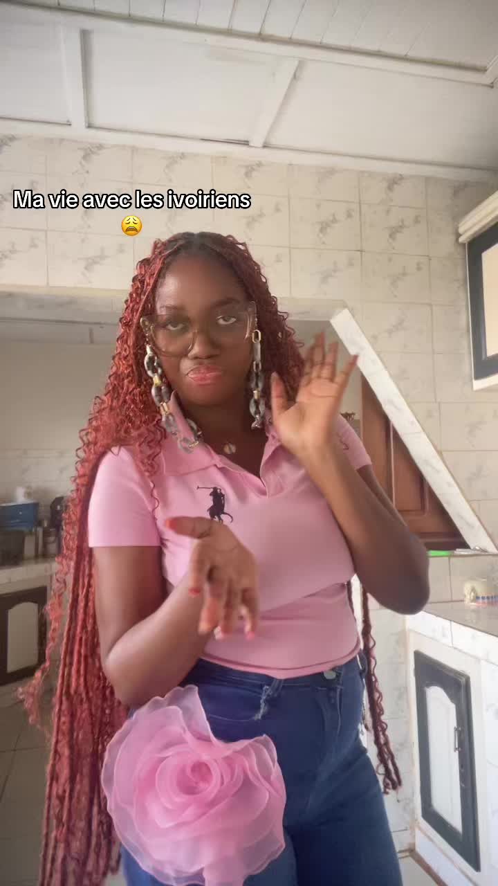 @🩷Nandar🤍🇨🇲