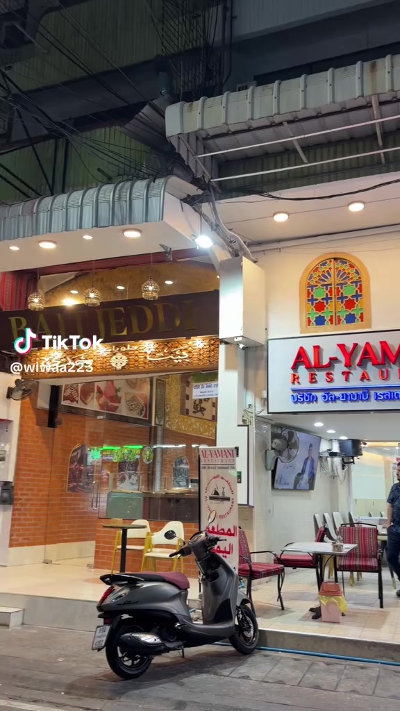 @المطعم اليمني بتايا
