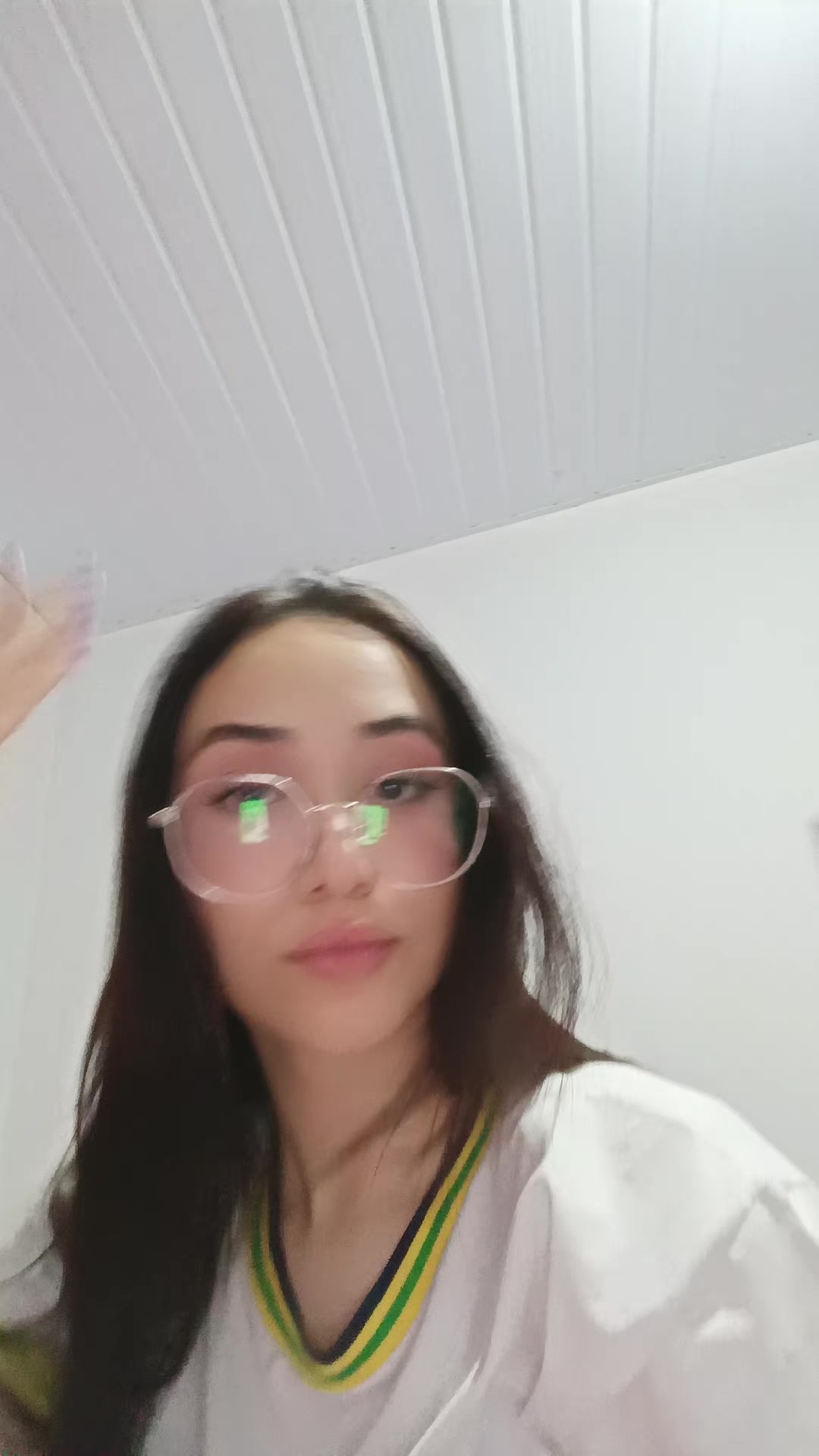 @user44256008411