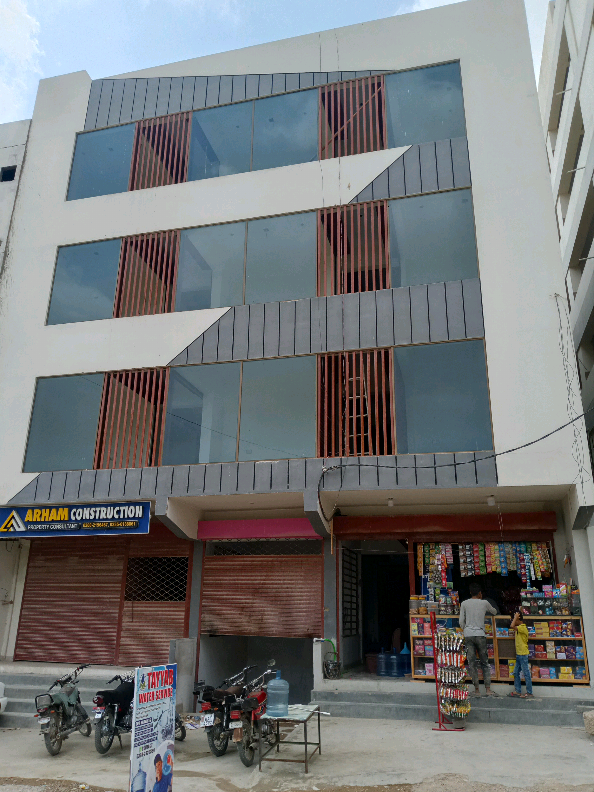 @AMJAD. ELECTRICIAN