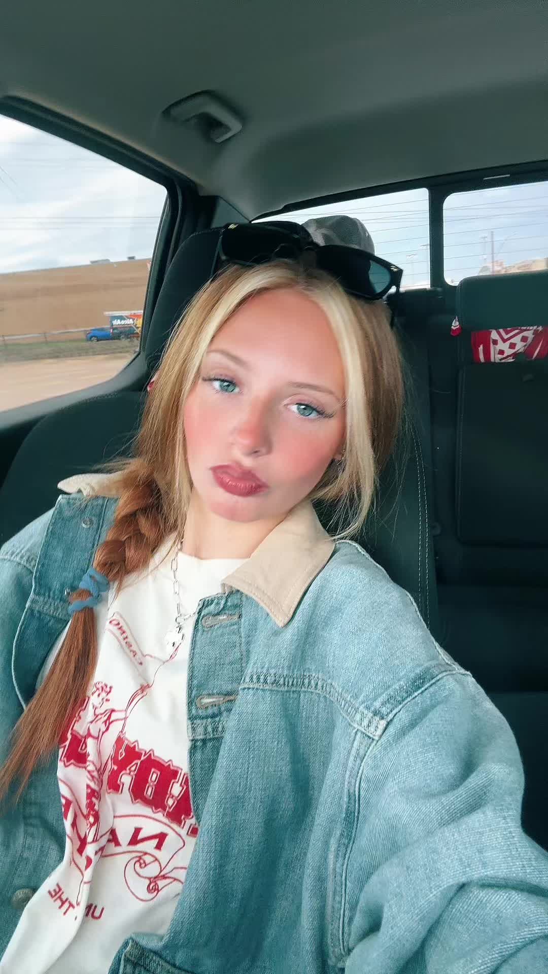 @Chloe Barber