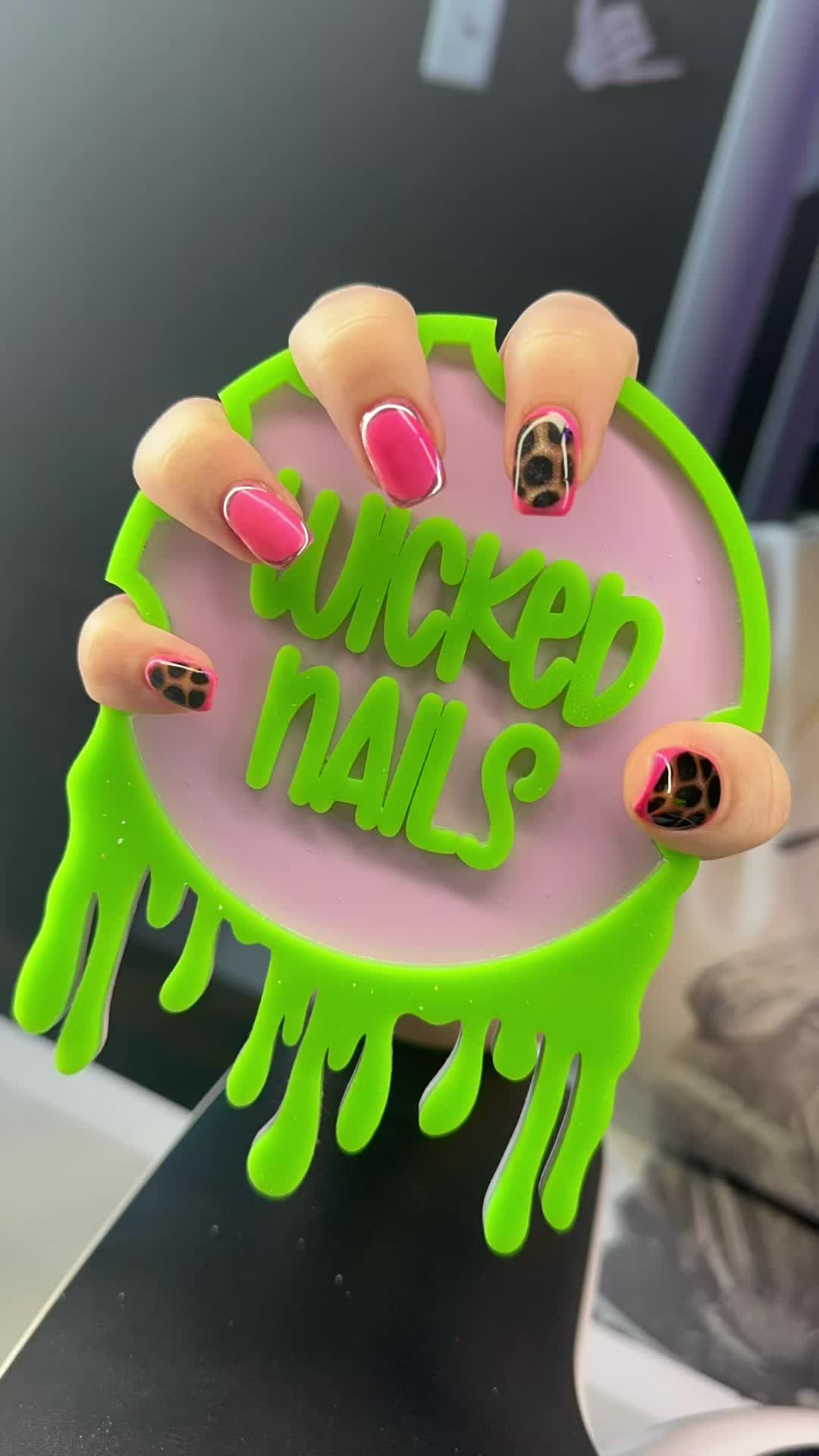 @Abbruhgail 🖤✨