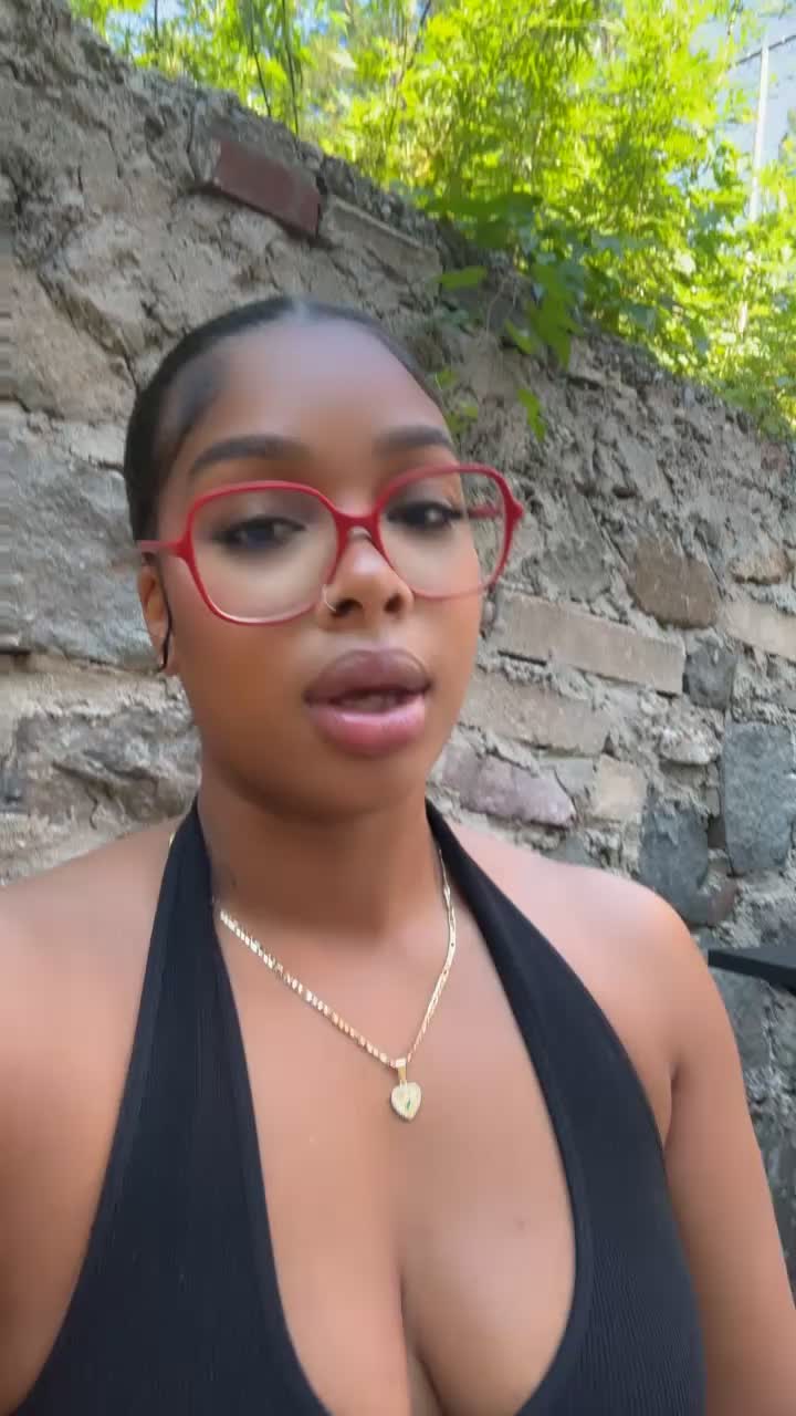 @Prettyincharge