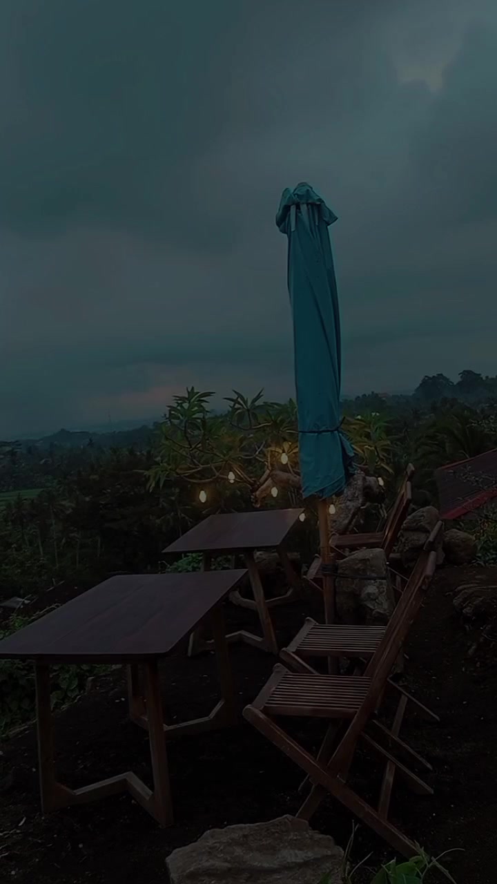 @Ayukbudiani