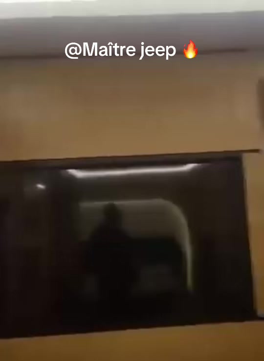 @Nicodeparis