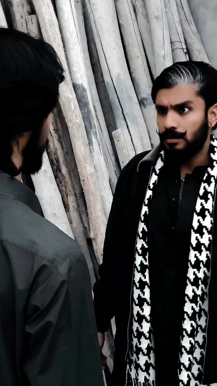 @(__سلمان مغل__ )